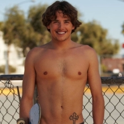 Tyler Nixon
